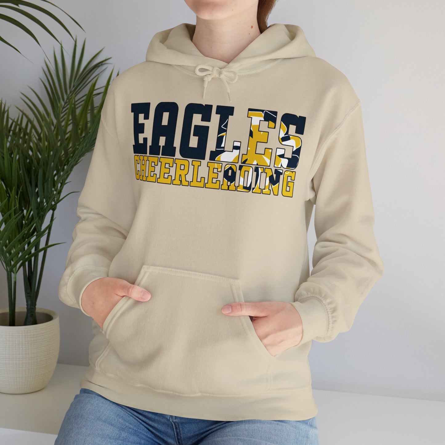 Cheerleading Cutout - Gildan Unisex Heavy Blend™ Hooded Sweatshirt