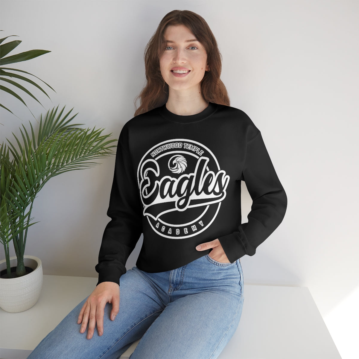 Eagles Circle Stamp - Gildan Unisex Heavy Blend™ Crewneck Sweatshirt